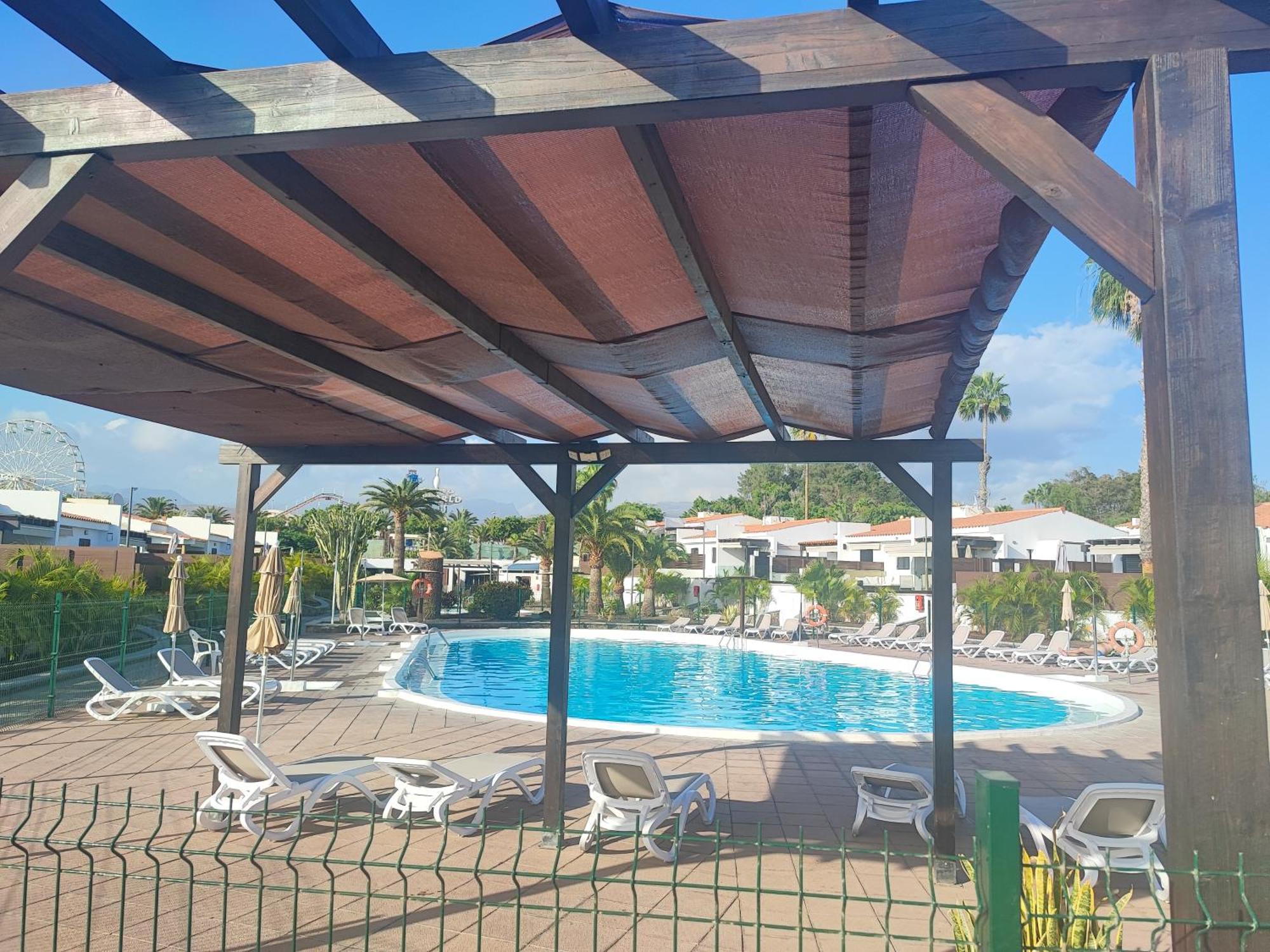 Bungalow Maspalomas Golf Con Jacuzzi, Piscina Y Jardin San Bartolomé Exteriör bild
